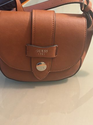 Bolso Guess Marrón