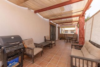 Casa pareada en venta en Gójar