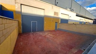 Nave industrial en venta en Camarma de Esteruelas