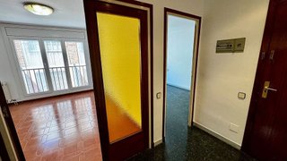 Piso en venta en Ca n'Aurell en Terrassa