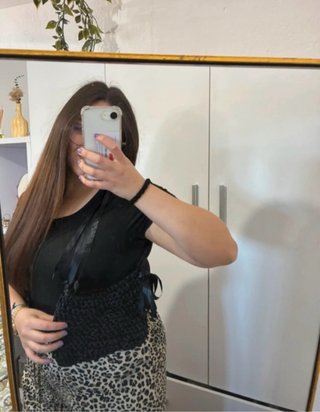 Bolso crochet negro de lazo hecho a mano