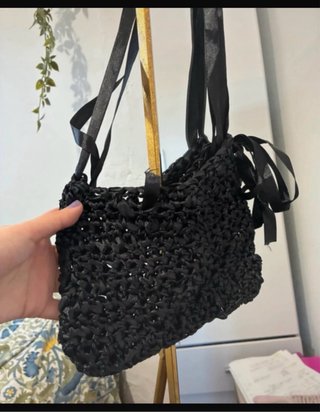 Bolso crochet negro de lazo hecho a mano