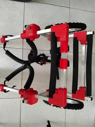 Silla de ruedas para perros grandes sin usar