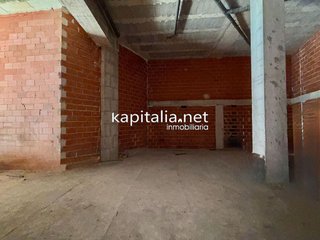 Local comercial en venta en Ontinyent