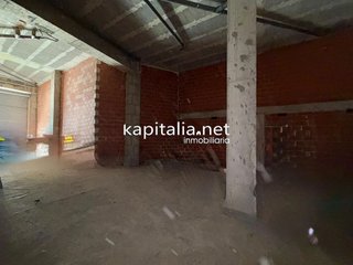 Local comercial en venta en Ontinyent