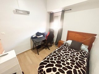 Local comercial en venta en Benicalap en Valencia