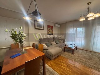 Casa en venta en Portillejo - Valdegastea en Logroño