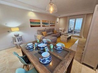 Piso en venta en Los Naranjos - Las Brisas en Marbella
