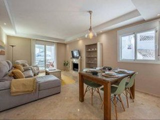 Piso en venta en Los Naranjos - Las Brisas en Marbella