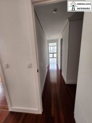 Piso en venta en Zona Ultramar en Ferrol