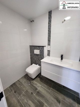 Piso en venta en Zona Ultramar en Ferrol