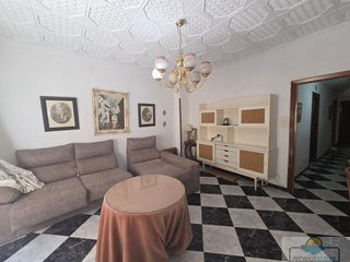 Edificio en venta en Albox
