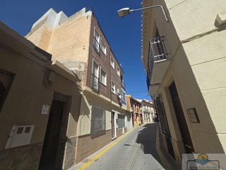 Edificio en venta en Albox