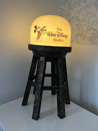 Lámpara Torre Agua Walt Disney Studios