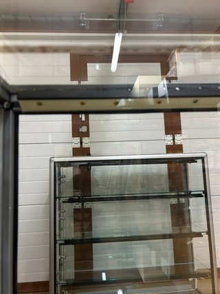 Vitrina sobremesa coleccionismo cristal y metal