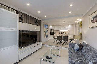 Ático en venta en Puerto Banús en Marbella