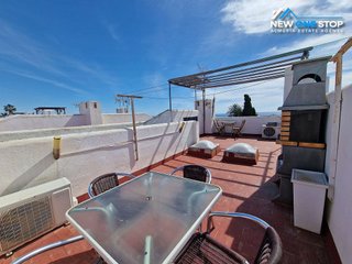 Casa adosada en venta en Urb. El Palmeral en Mojácar