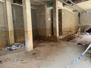 Local comercial en venta en Massanassa