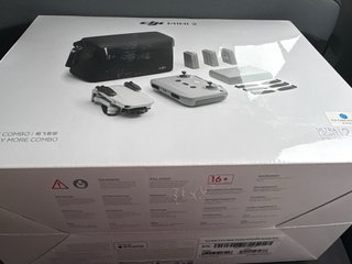 DJI Mini 2 Fly More Combo Drone