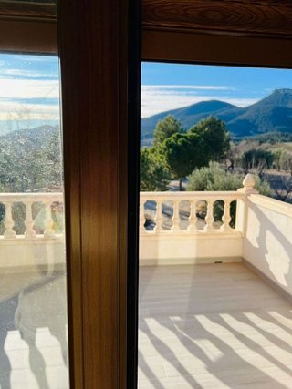 Chalet en venta en Castalla