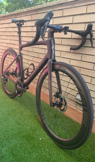 Specialized Tarmac SL7 2025