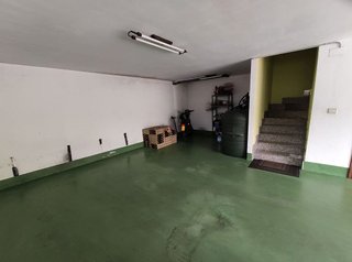Chalet en venta en Sarria