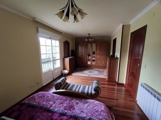 Chalet en venta en Sarria