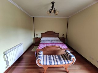 Chalet en venta en Sarria