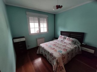 Chalet en venta en Sarria