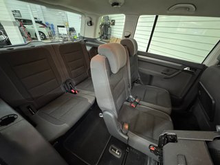 Volkswagen Touran 1.6 TDI 105CV 7 Plazas 5p.