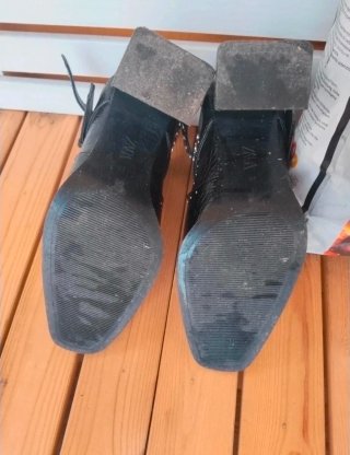Botines Zara Talla 41 Negro Cocodrilo Hebillas