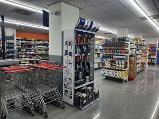 Local comercial en venta en Gavarra en Cornellà de Llobregat