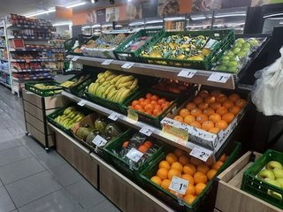 Local comercial en venta en Gavarra en Cornellà de Llobregat