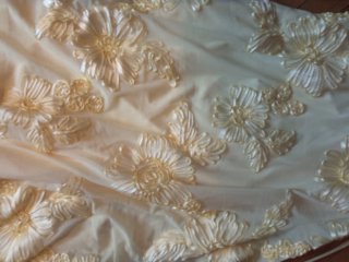 Vestido elegante bordado amarillo claro talla XS