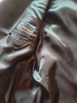 Traje de caballero talla 52 gris, puesto una vez