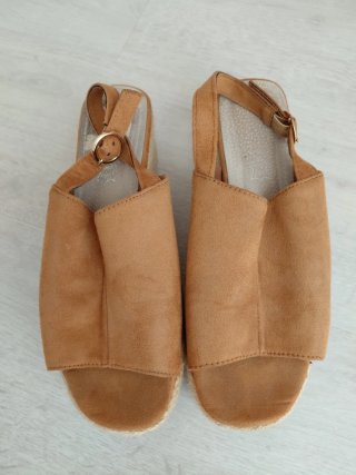 Sandalias esparto cuña beige/marrón