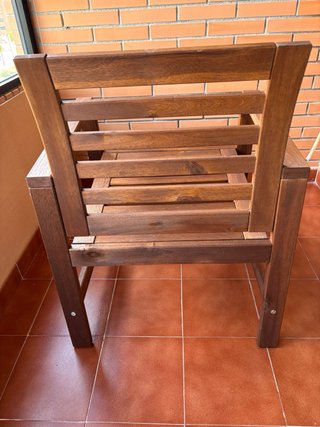 Silla de madera
