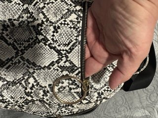 Mochila polipiel estampado serpiente