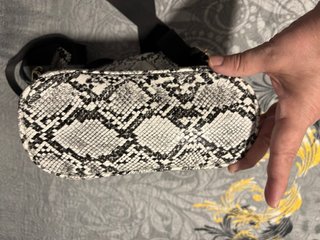 Mochila polipiel estampado serpiente