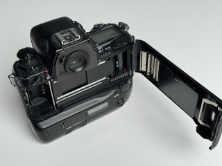 Nikon F5 + Objetivo 35-70mm f2.8