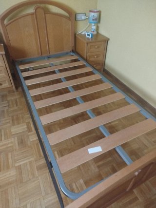 2 Camas 90cm Madera y Metal