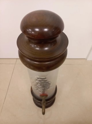 DISPENSADOR DE LICOR CON GRIFO