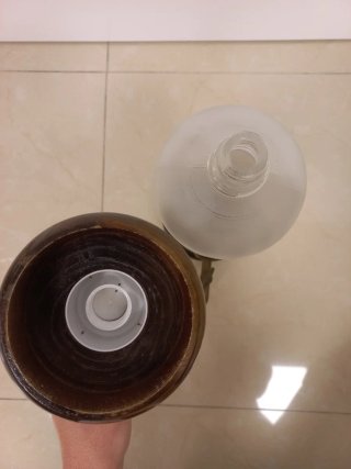 DISPENSADOR DE LICOR CON GRIFO