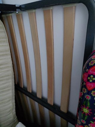 Somier metálico con lamas de madera