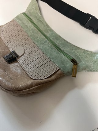 Riñonera/Bandolera Caomka Mini Beige/Verde de piel