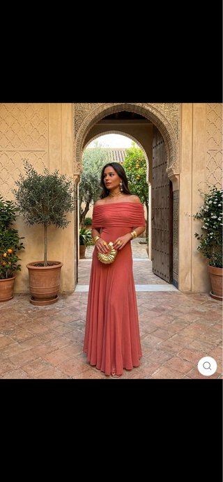 Vestido de fiesta elegante color rojo