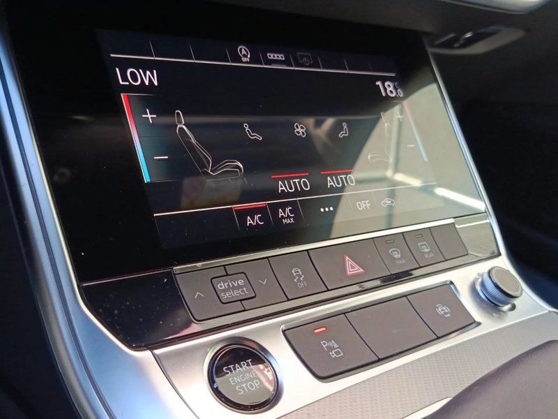 Audi A6 2022, foto 19