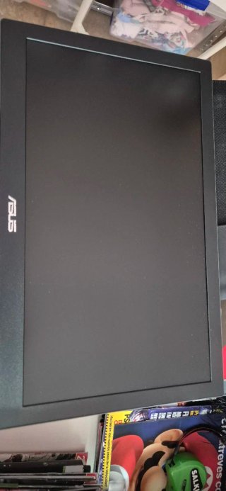 ASUS ZenScreen MB168B Monitor Portátil