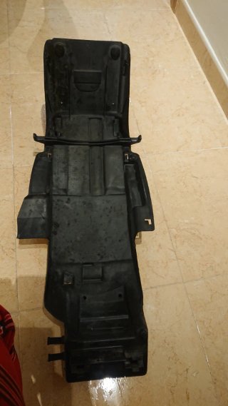 Honda CBR 600 F4 Plástico Interior subchasis