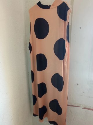 Conjunto pantalón y chaleco lunares